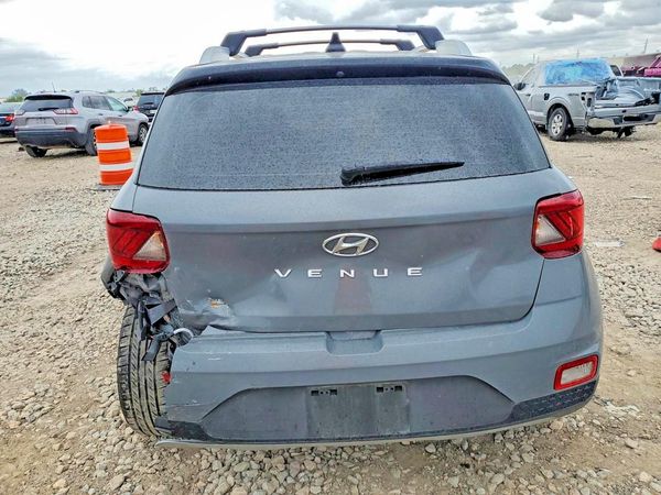 2022 HYUNDAI VENUE SEL & Limited