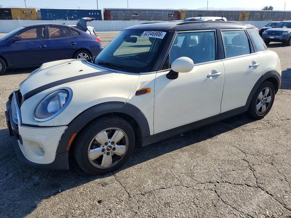 2015 MINI COOPER — Front 3/4
