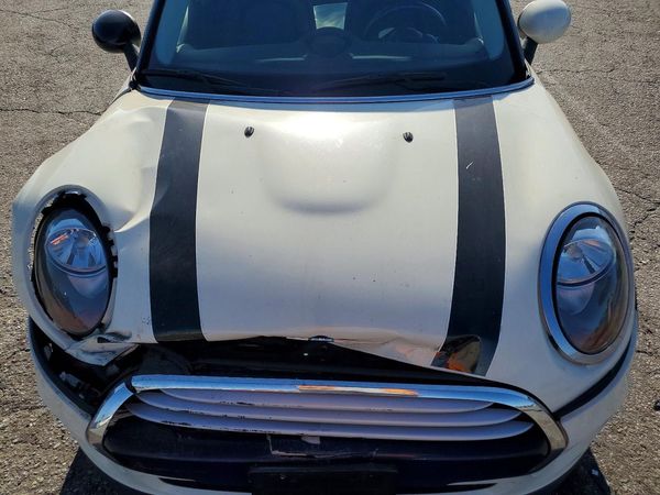 2015 MINI COOPER — Engine bay