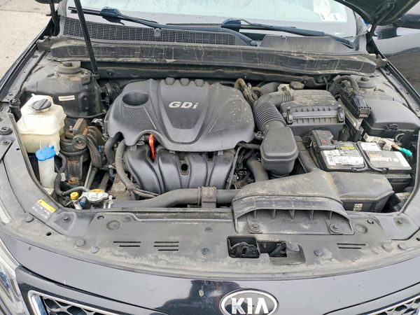 2015 KIA OPTIMA GL - Middle-low