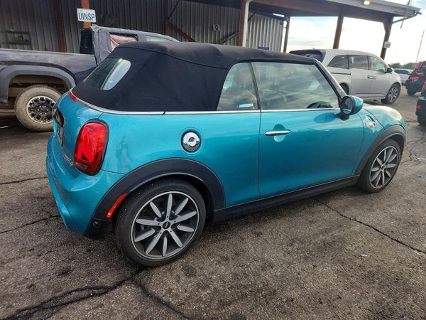 2021 MINI COOPER