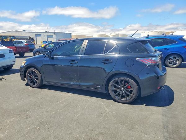 2013 LEXUS CT 200h
