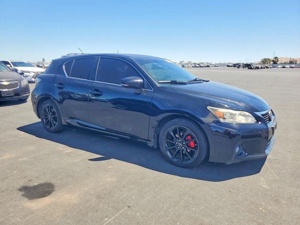 2013 LEXUS CT 200h