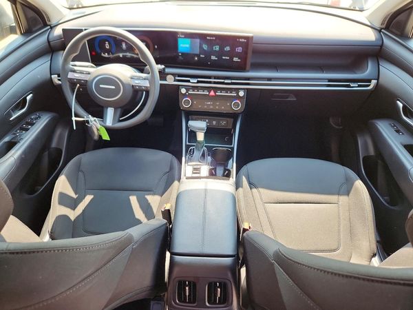 2026 HYUNDAI TUCSON SEL, SEL Plus