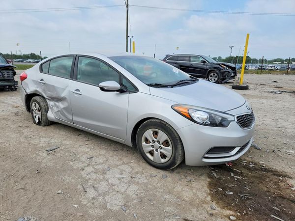 2016 KIA FORTE GL (Middle-Low Grade)