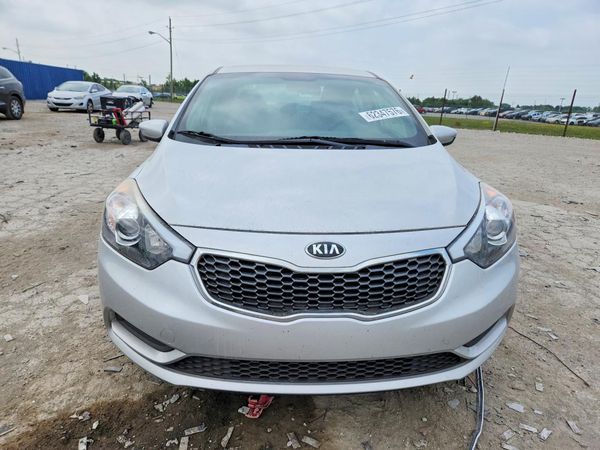 2016 KIA FORTE GL (Middle-Low Grade)