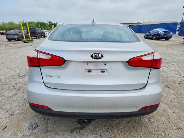 2016 KIA FORTE GL (Middle-Low Grade)