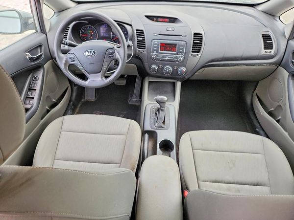 2016 KIA FORTE GL (Middle-Low Grade)