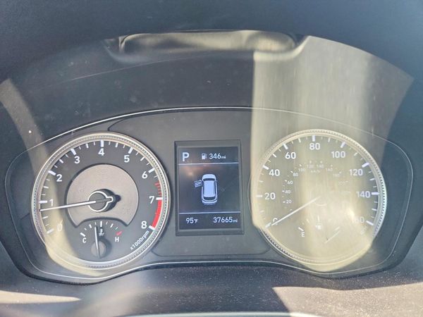 2020 HYUNDAI SANTA FE SE