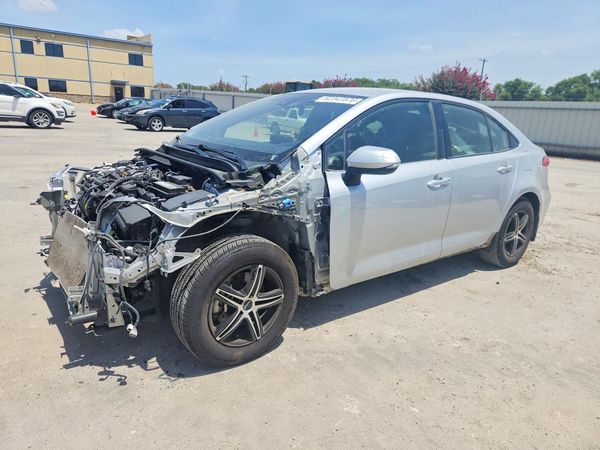 2021 TOYOTA COROLLA