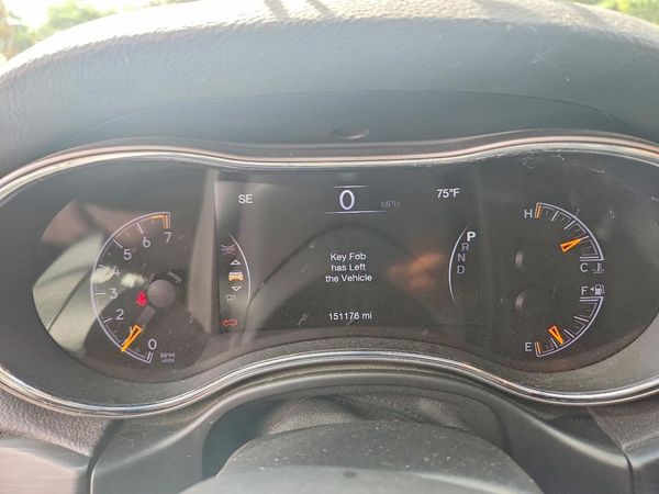 2019 JEEP GRAND CHEROKEE LAREDO 4X2