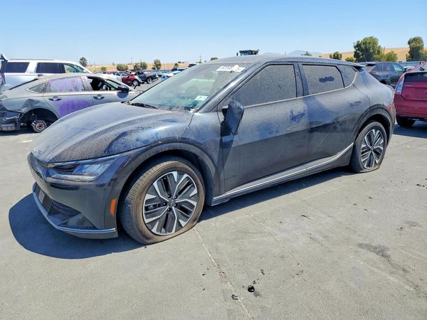 2023 KIA EV6