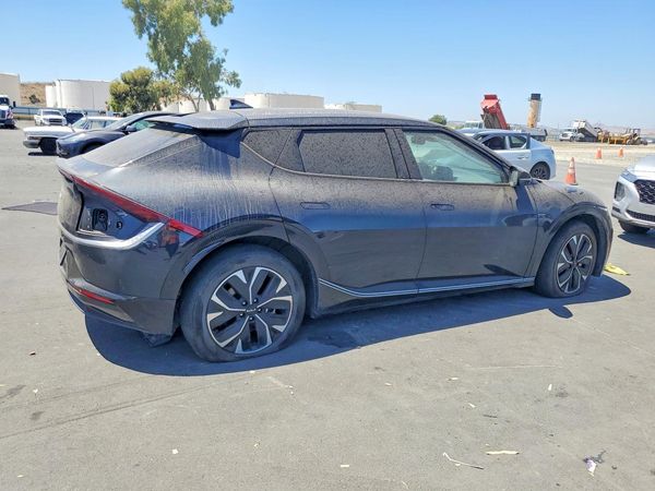 2023 KIA EV6