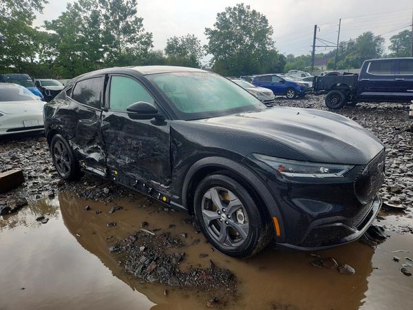 2021 FORD MUSTANG Select — Passenger 3/4