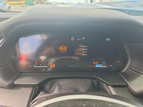 2023 JEEP GRAND CHEROKEE LAREDO 4X4