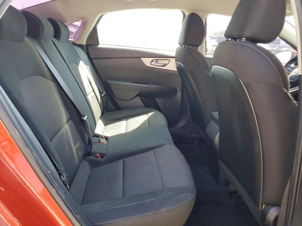 2022 KIA FORTE FE, LXS