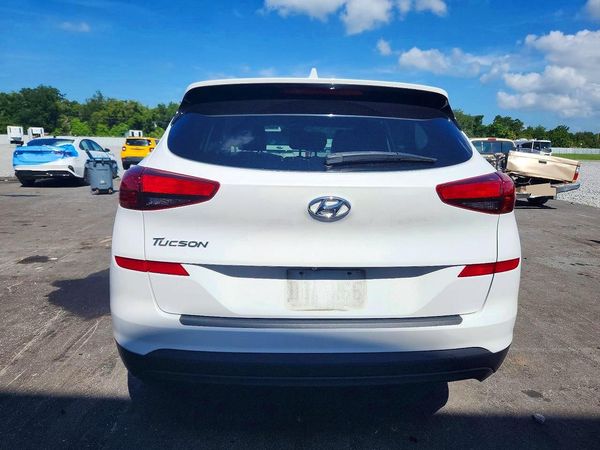 2019 HYUNDAI TUCSON SE