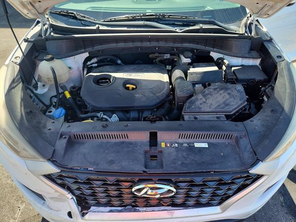 2019 HYUNDAI TUCSON SE