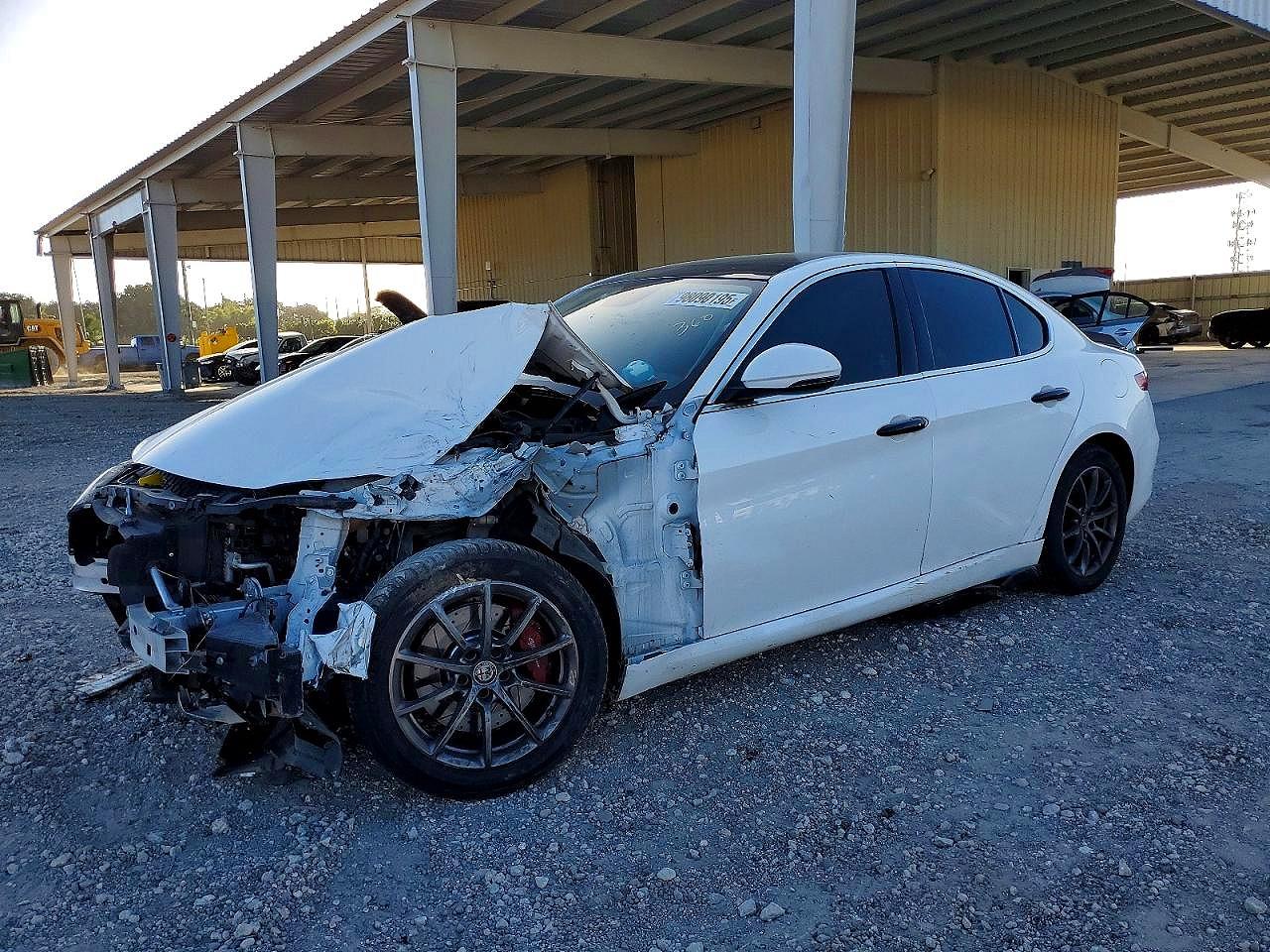 2018 ALFA ROMEO GIULIA AWD