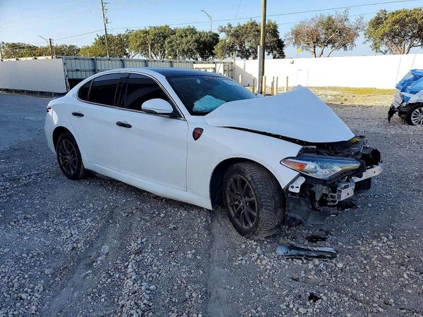 2018 ALFA ROMEO GIULIA AWD