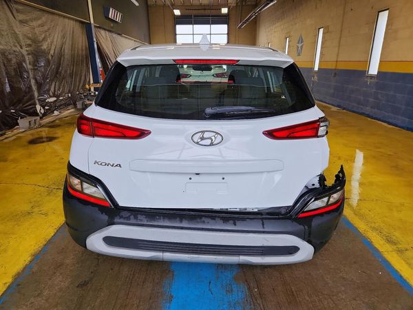 2022 HYUNDAI KONA