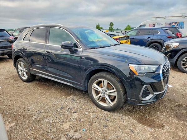 2020 AUDI Q3 S Line quattro Premium