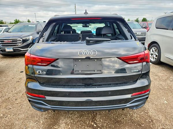 2020 AUDI Q3 S Line quattro Premium