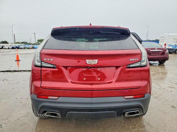 2019 CADILLAC XT4 Sport