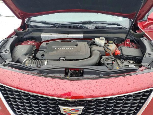 2019 CADILLAC XT4 Sport