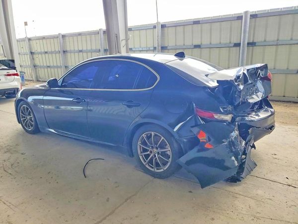 2018 ALFA ROMEO GIULIA RWD