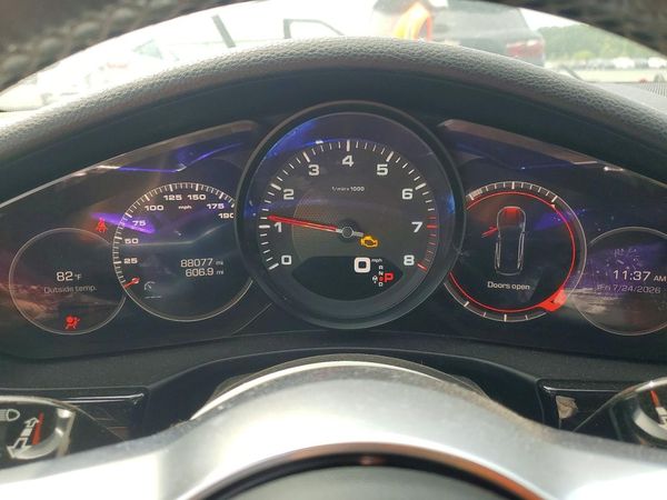 2018 PORSCHE PANAMERA Base / 4