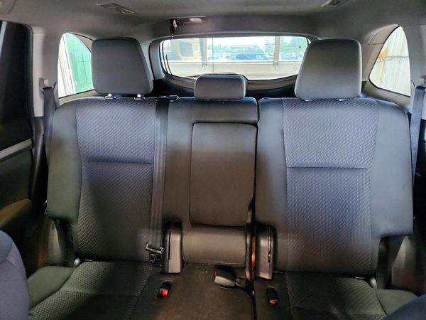 2019 TOYOTA HIGHLANDER LE/LE Plus