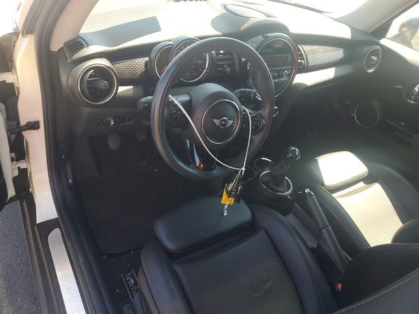 2015 MINI COOPER