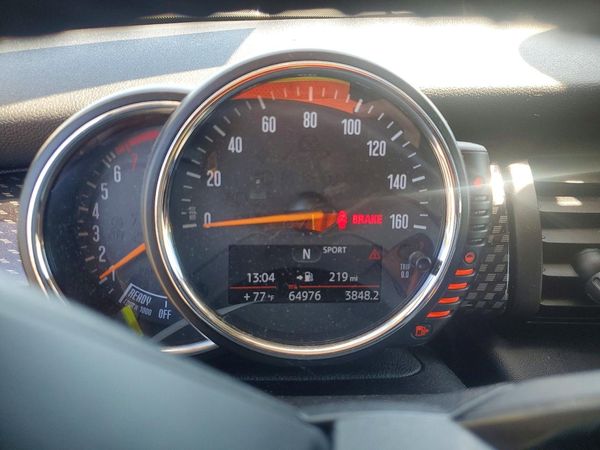 2015 MINI COOPER