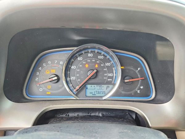 2013 TOYOTA RAV4 High