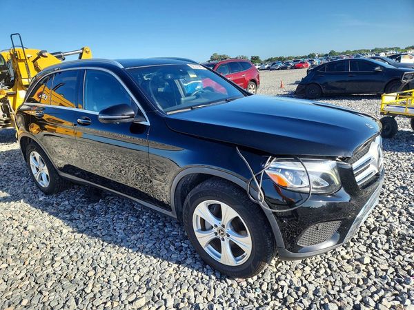 2018 MERCEDES-BENZ GLC GLC300