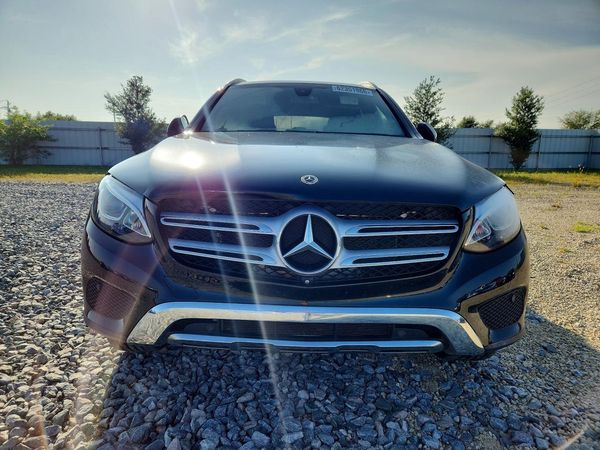 2018 MERCEDES-BENZ GLC GLC300