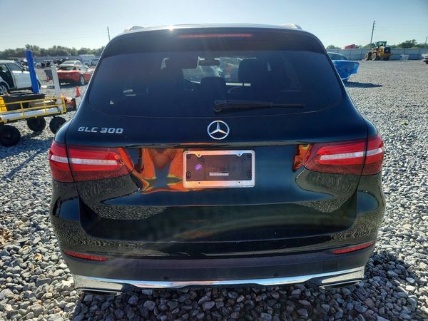 2018 MERCEDES-BENZ GLC GLC300