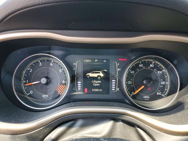 2015 JEEP CHEROKEE SPORT 4X4
