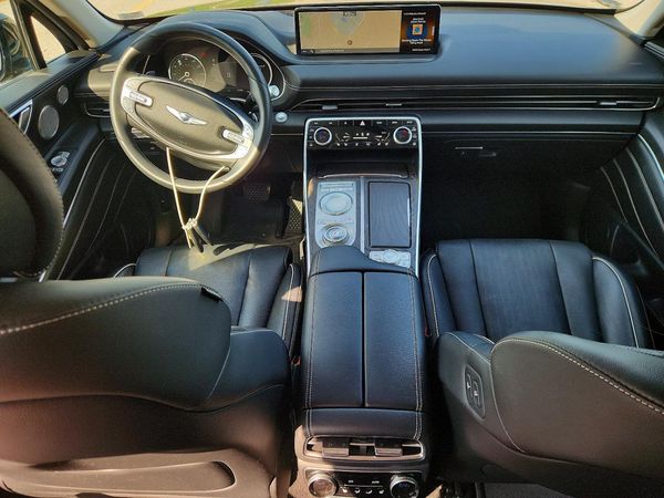 2021 GENESIS GV80