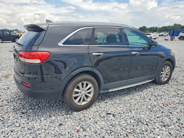 2016 KIA SORENTO L / LX