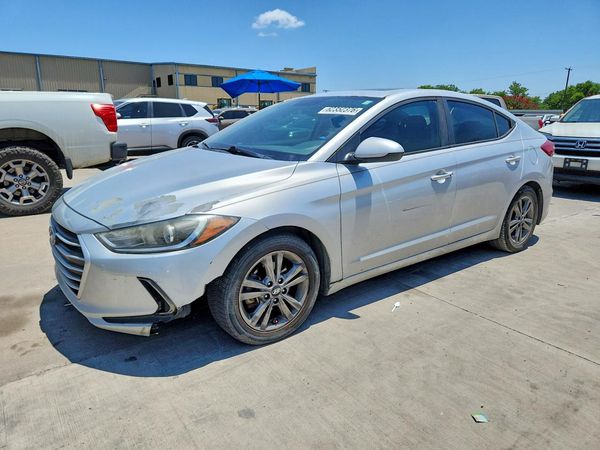 2017 HYUNDAI ELANTRA