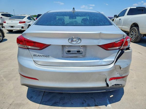 2017 HYUNDAI ELANTRA