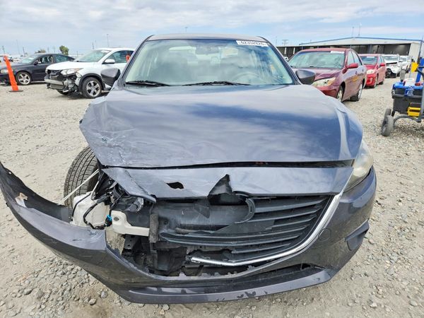 2016 MAZDA 3