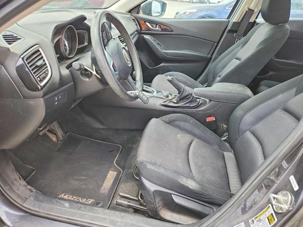 2016 MAZDA 3