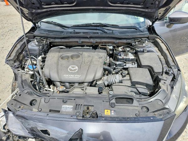 2016 MAZDA 3