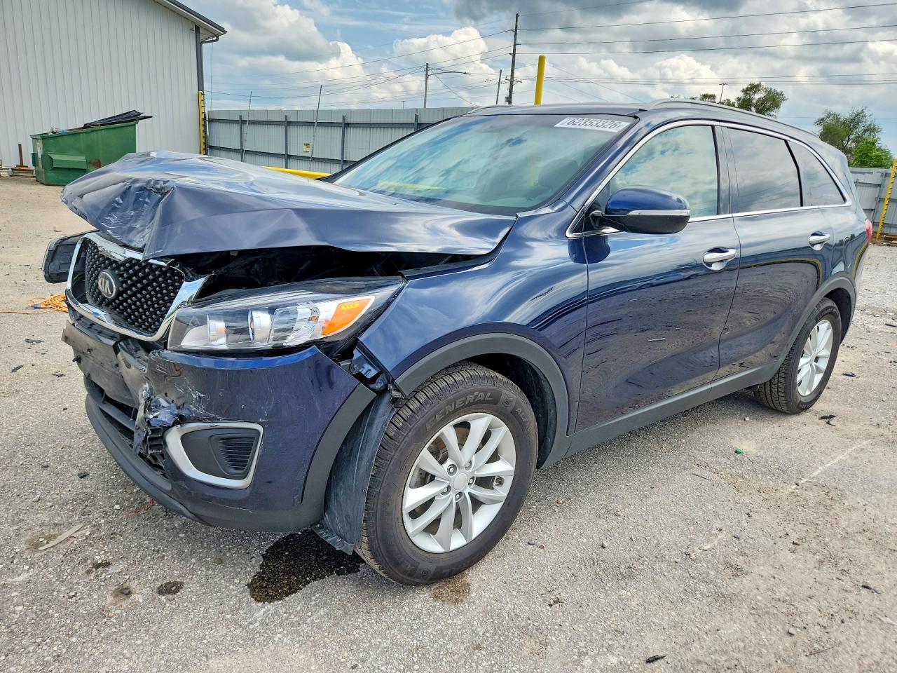 2018 KIA SORENTO L, LX