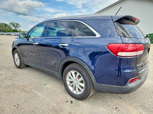 2018 KIA SORENTO L, LX