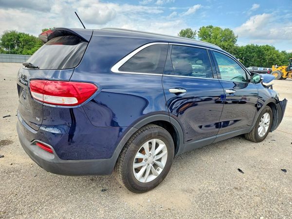 2018 KIA SORENTO L, LX