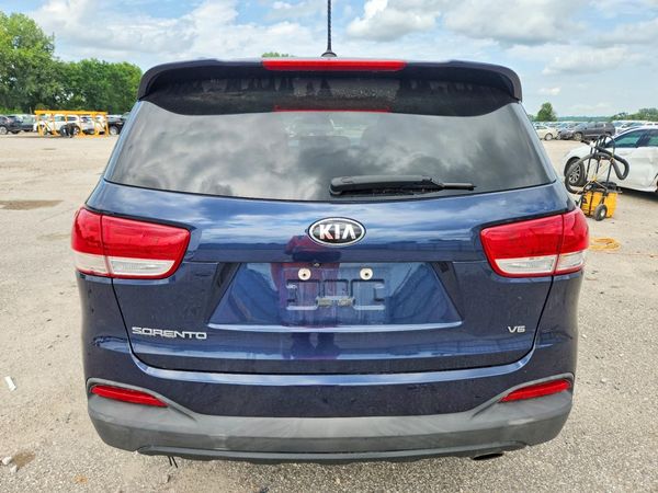 2018 KIA SORENTO L, LX